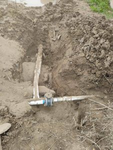 Instalación de válvula de control y construcción de caja de válvula, colonia las Malvinas.