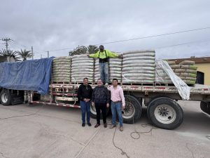 LLEGA NOVENO CARGAMENTO DE CEMENTO DEL CONVENIO GESTIONADO ANTE LA CONGREGACIÓN CELEBRADO CON MARIANA TRINITARIA